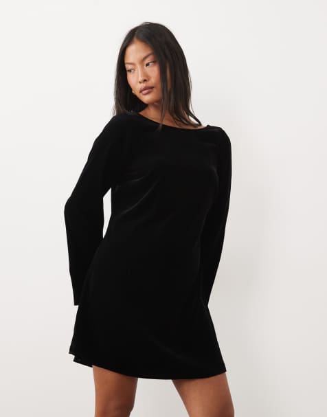  Nobody's Child Petite Joelle open back tie detail long sleeve velvet mini dress in black - view 1