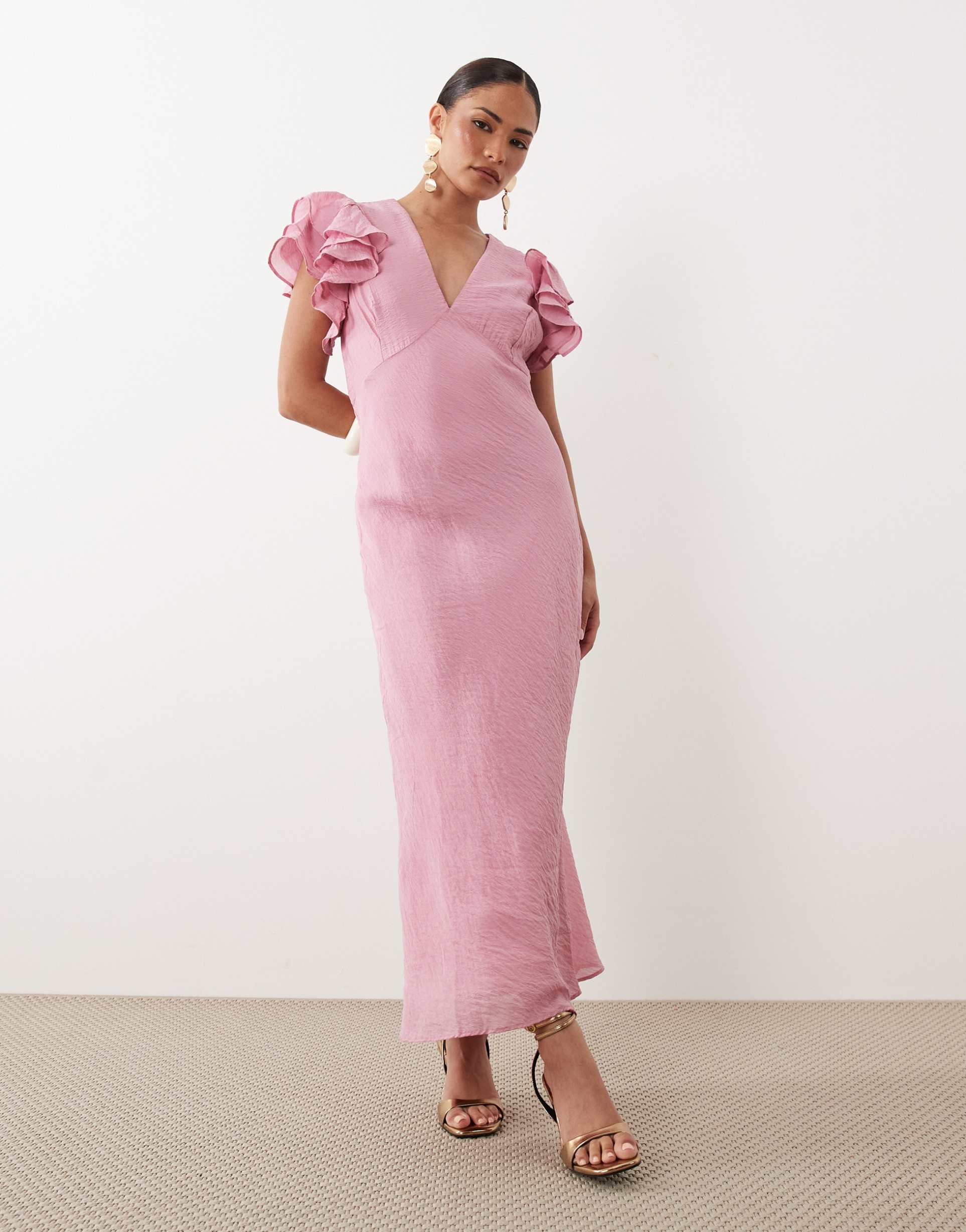 nobody's child petite layla v-neck ruffle sleeve midi dress in pink