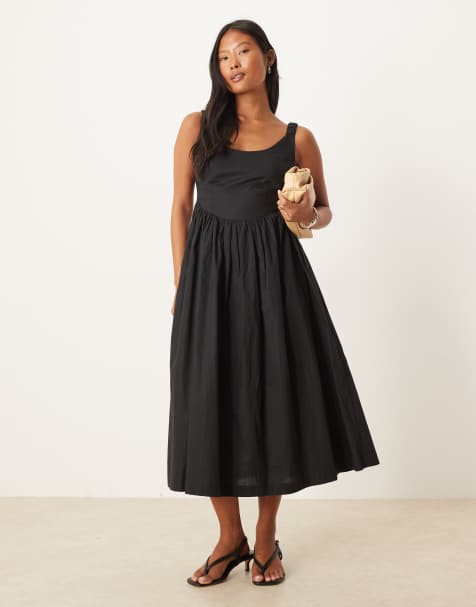 Nobody's Child Petite marina scoop neck midi dress in black - view 1