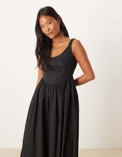 Nobody's Child Petite marina scoop neck midi dress in black | ASOS