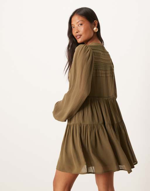 Nobody's Child Petite – Marley – Boho-Minikleid in Khaki mit V-Ausschnitt, 3 von 4