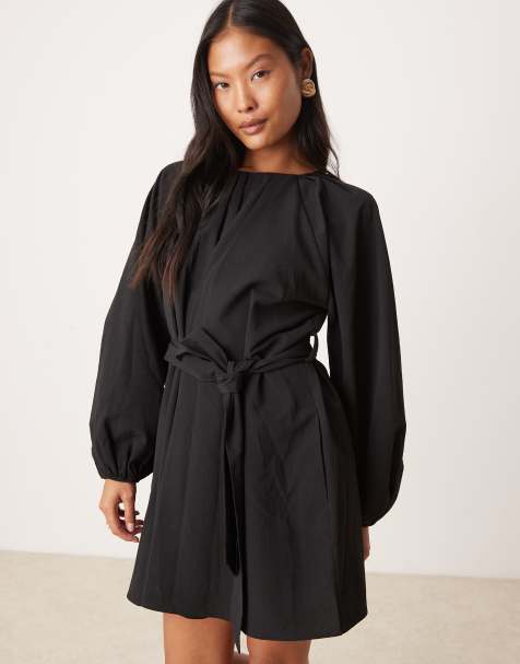 Nobody's Child Petite - Mayall - Robe courte à manches longues et ceinture - Noir - view 1