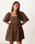 [Nobody's Child Petite] Nobody's Child Petite Nova puff sleeve mini dress in dark floral-Black 12 Dark floral