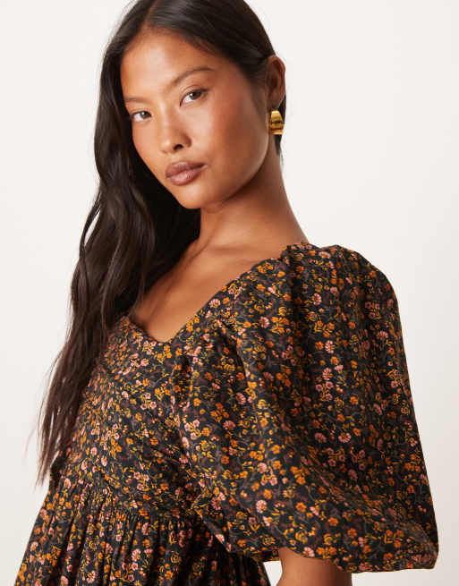 Nobody's Child Petite - Nova - Robe courte à manches bouffantes - Imprimé fleurs foncé, 2 de 4