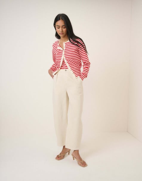Nobody's Child Petite Peckham barrel leg jeans in cream - view 1