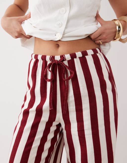 Nobody's Child Petite Reese linen blend drawstring wide leg pants in bold red stripe, 4 of 5