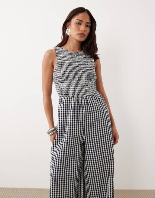 Nobody's Child Petite Ruth cotton shirred bodice open back jumpsuit in black gingham, 3 of 4