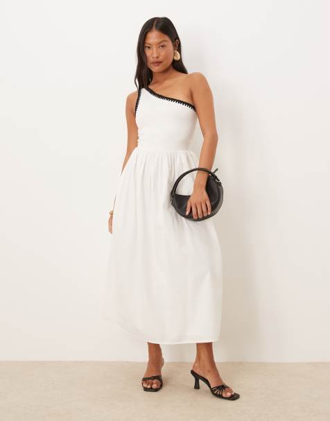 Nobody's Child Petite Seattle sleeveless midi dress in white
