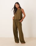 [Nobody's Child Petite] Nobody's Child Petite Shona straight leg pants in green (Part of a set) 12 GREEN