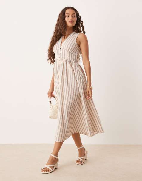 Nobody's Child Petite – Starlight – Ärmelloses Midikleid in neutralem Farbton mit Streifenmuster - view 1