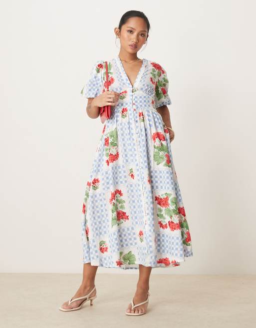 Nobody's Child Petite - Starlight - Vestito con gonna al polpaccio con stampa a fiori