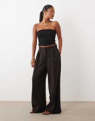 Nobody's Child Petite Tailored Wide Leg Trouser In Brown