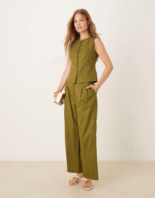 Nobody's Child – Pippa – Weste in Khaki mit Rundhalsausschnitt, Kombiteil, 3 von 4