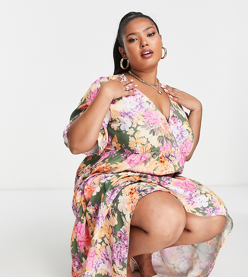 Plus-size dress by Nobody%27s Child Love at first scroll All-over floral print Wrap front Half sleeves Regular fit
