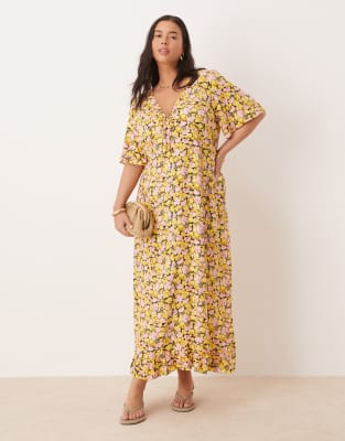 Nobody's Child Plus - Dalia - Midikleid mit Blumenmuster in Gelb und Rosa-Bunt