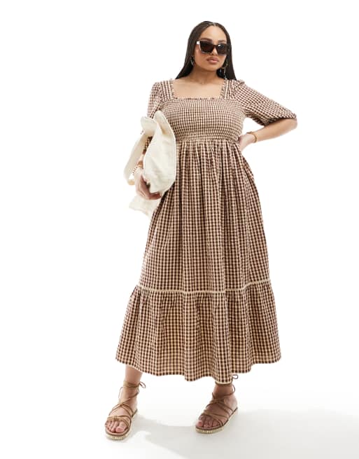 Nobody's Child Plus – Elsa – Midikleid in Braun mit Vichy-Karos und Puffärmeln