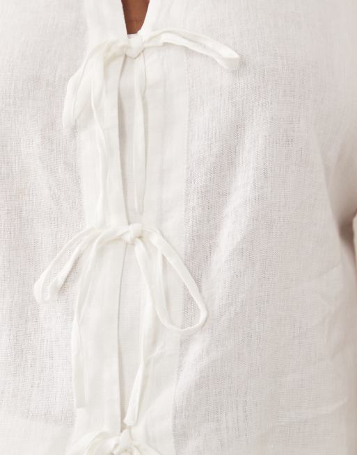 Nobody's Child Plus Ember linen-blend collar detail tie front top in white, 2 of 5