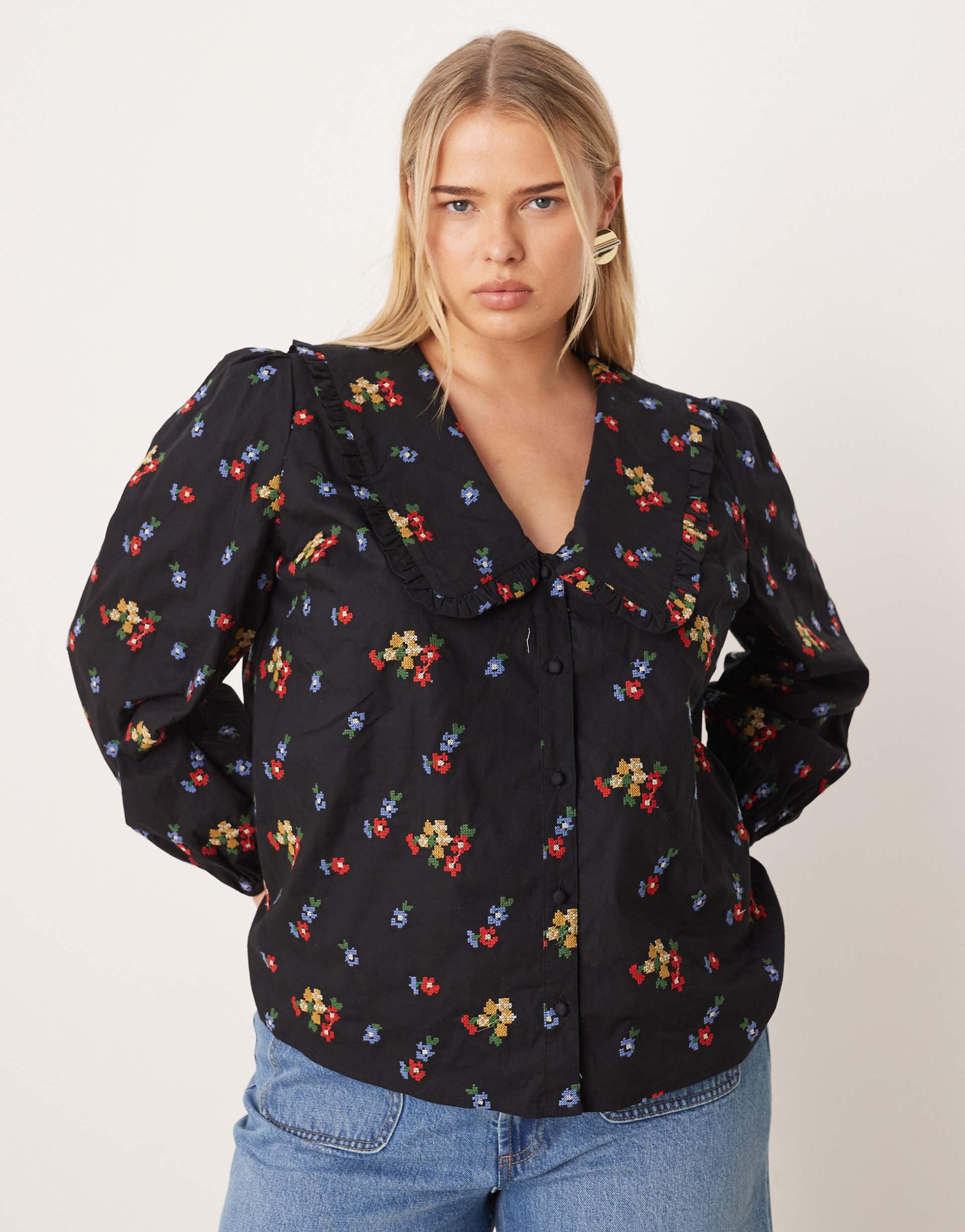 nobody's child plus emmie smock blouse in black floral