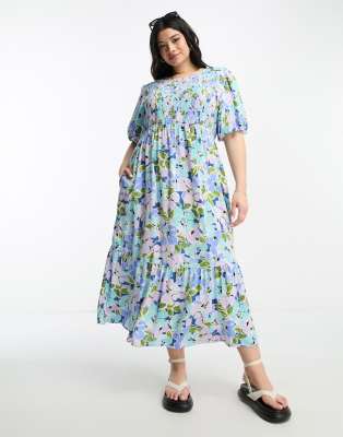 Nobody's Child Plus Nobody's Child Plus Kelsie puff sleeve shirred midi dress in blue floral
