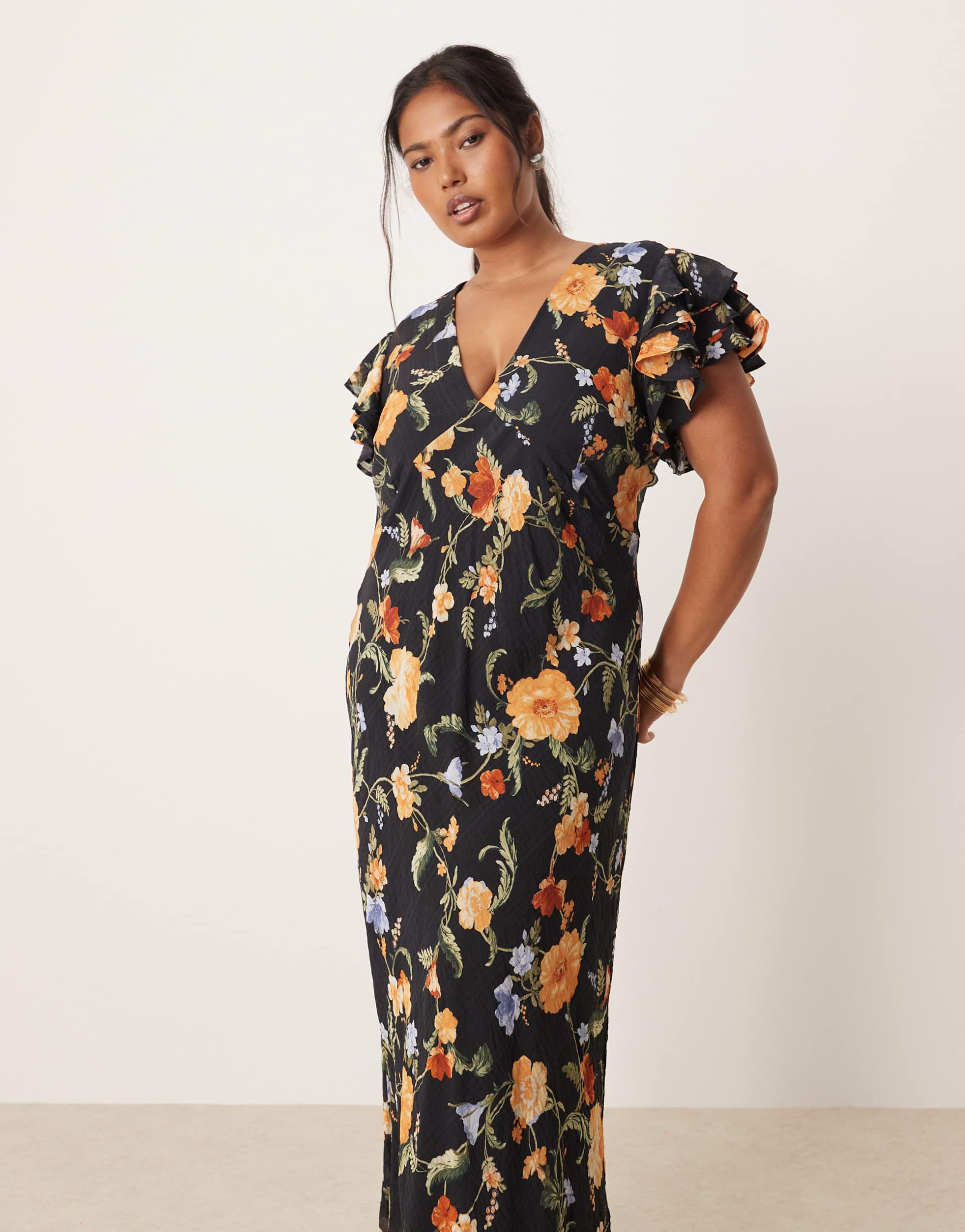 nobody's child plus layla midaxi dress with ruffle sleeves in black floral