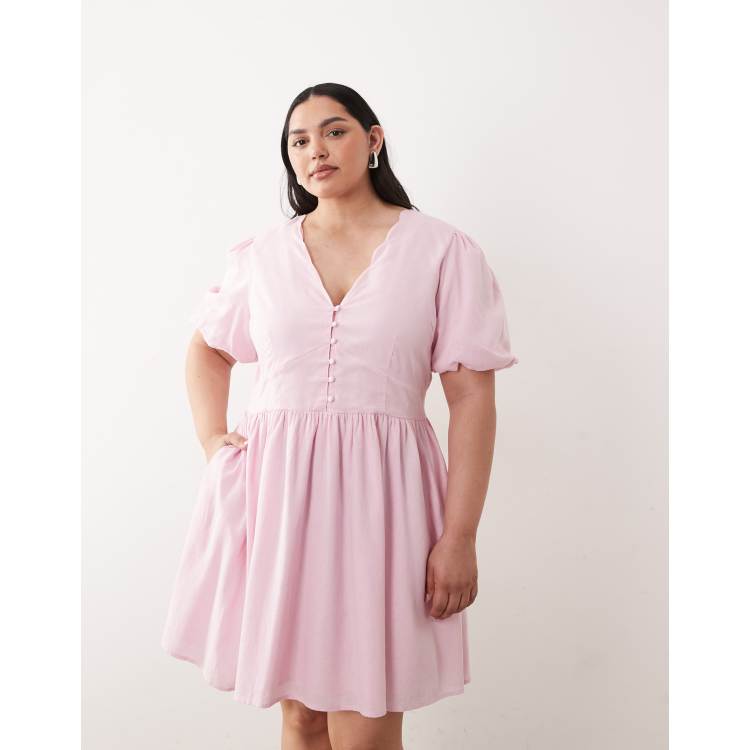 Nobody's Child Plus linen mix scalloped edge v neck mini dress in pink |  ASOS