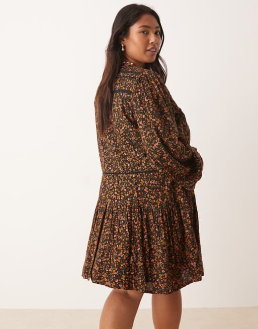 Nobody's Child Plus - Marley - Robe courte bohème à fleurs avec col V - Foncé, 3 de 4