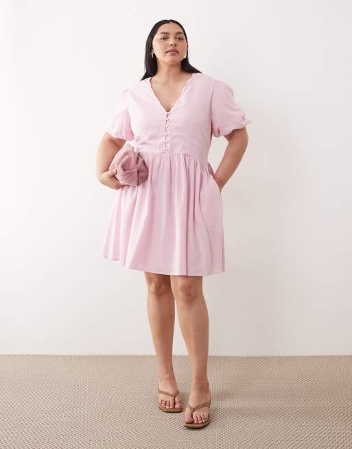 Nobody's Child Plus - Robe courte en lin mélangé avec col V à bords festonnés - Rose clair, 2 de 4