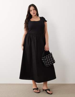 Robe mi-longue en jersey à manches courtes et encolure dégagée avec corsage froncé - Noir 46