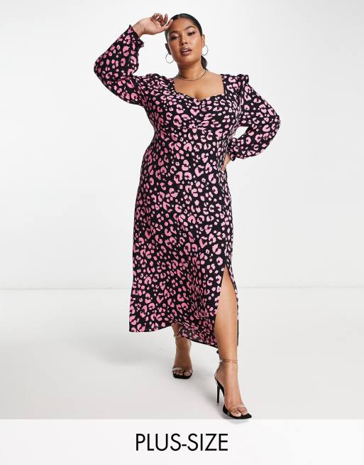 Nobody's Child Plus - Rosie - Midi-jurk met hartvormige halslijn in roze luipaardprint