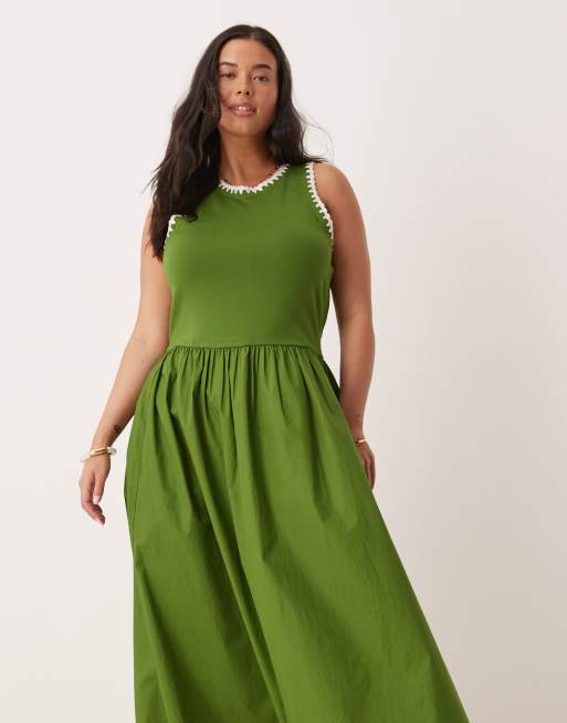 Nobody's Child Plus Seattle sleeveless midi dress in green | ASOS