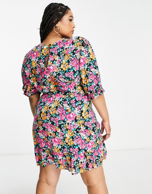 Nobody's Child Plus Serena flower print mini dress in black, 3 of 4