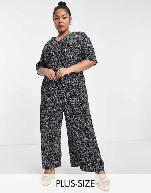 Nobody's Child Plus – Småblommig jumpsuit med vida ben och knäppning