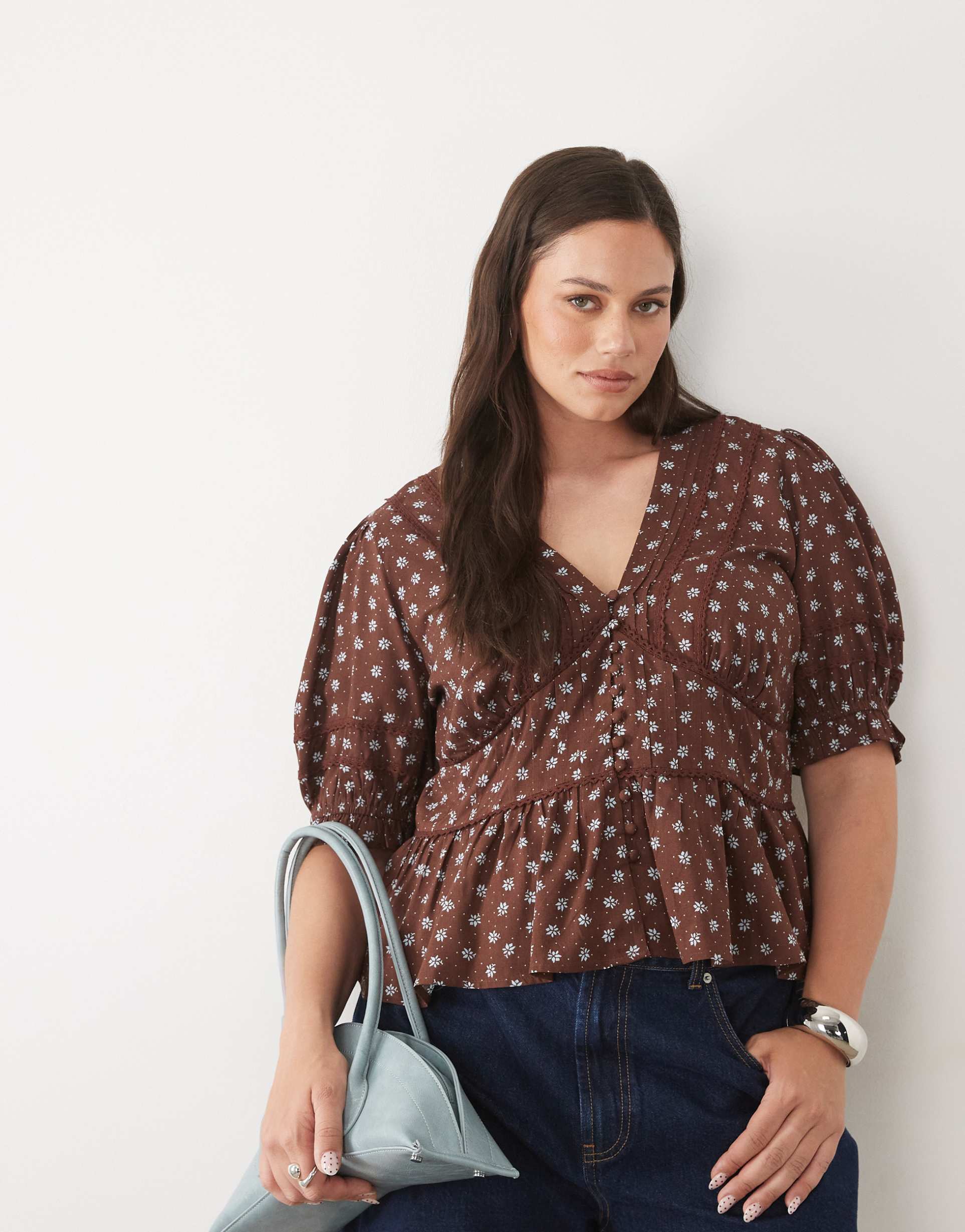 nobody's child plus v-neck puff sleeve button front blouse in brown floral