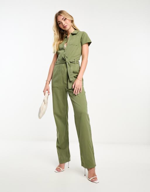 Free People - Utility meets chic. Shop the South Bay Utility Cargo Pants  now.