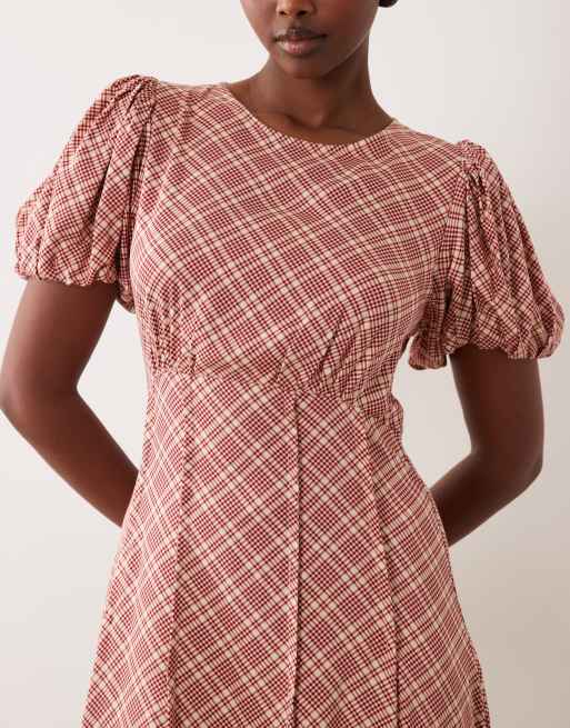 Nobody's Child Quinn satin puff sleeve midi tea dress in red check | ASOS