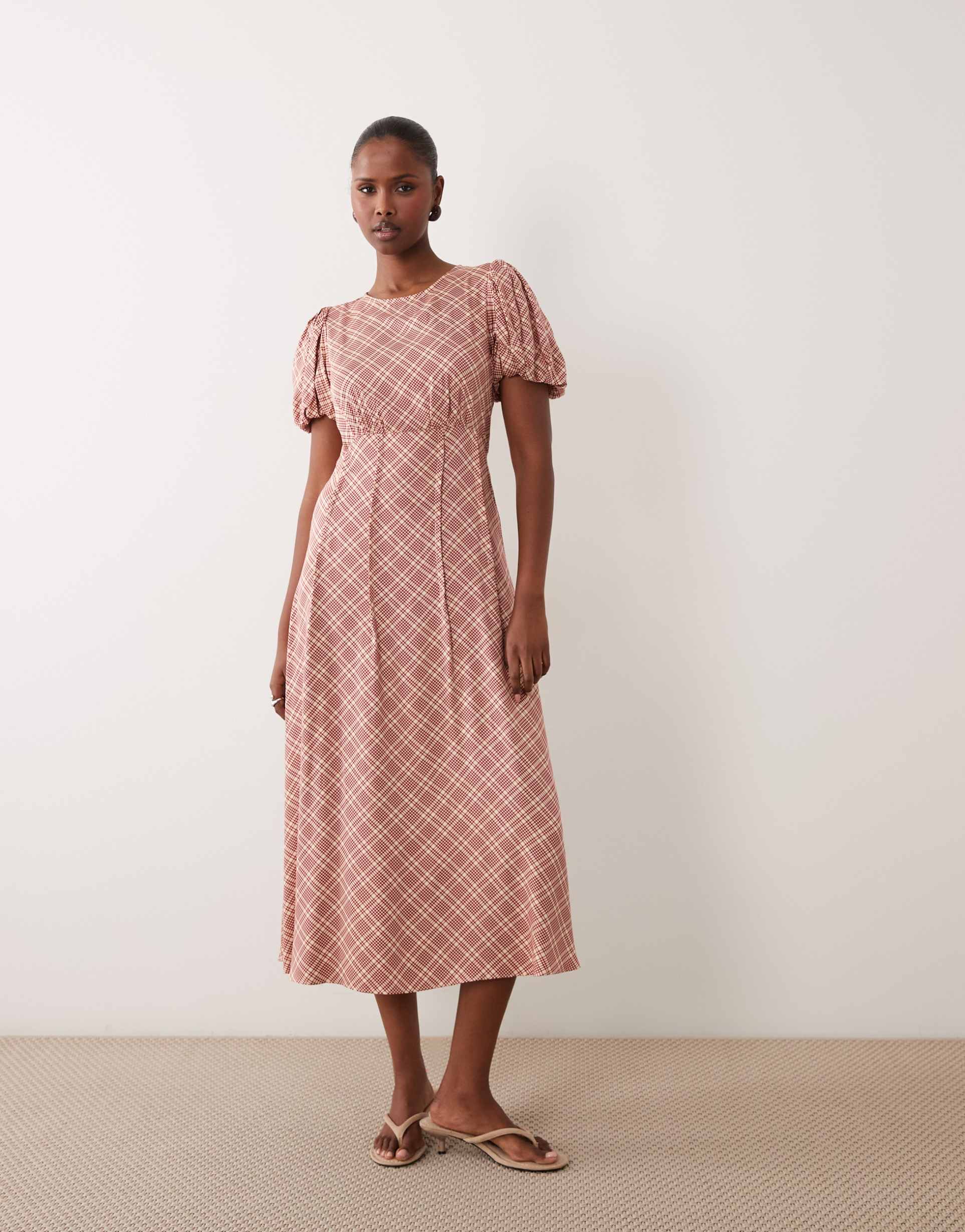 nobody's child quinn satin puff sleeve midi tea dress in red plaid