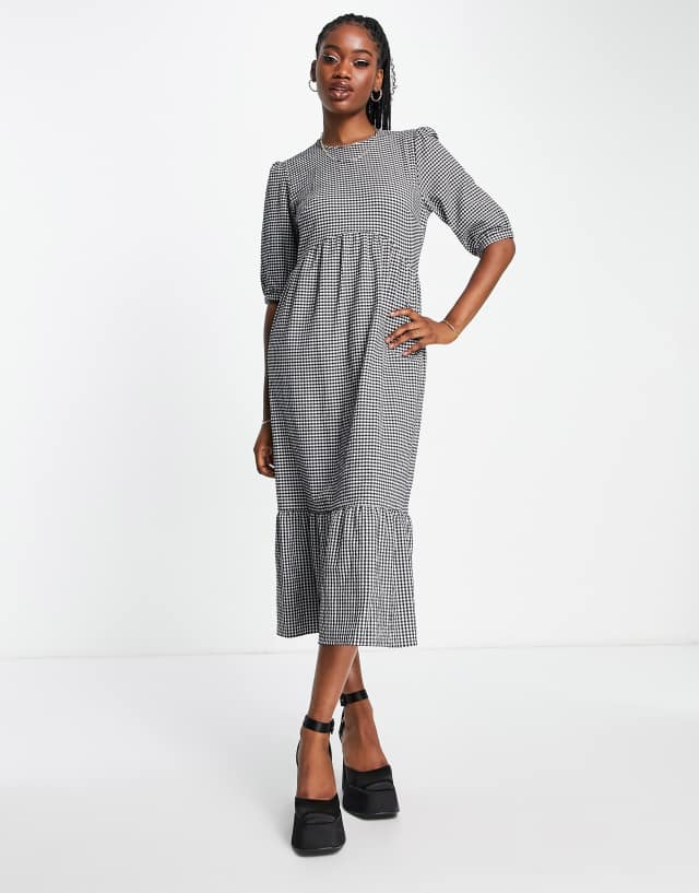 Nobody's Child Rachel plaid midi dress in black