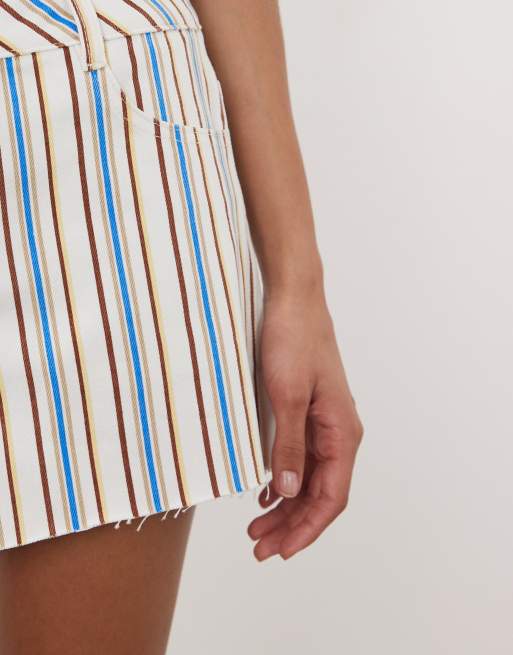 Nobody's Child - Regent - Gestreepte denim short van katoen met onafgewerkte zoom in multi, 3 van 5