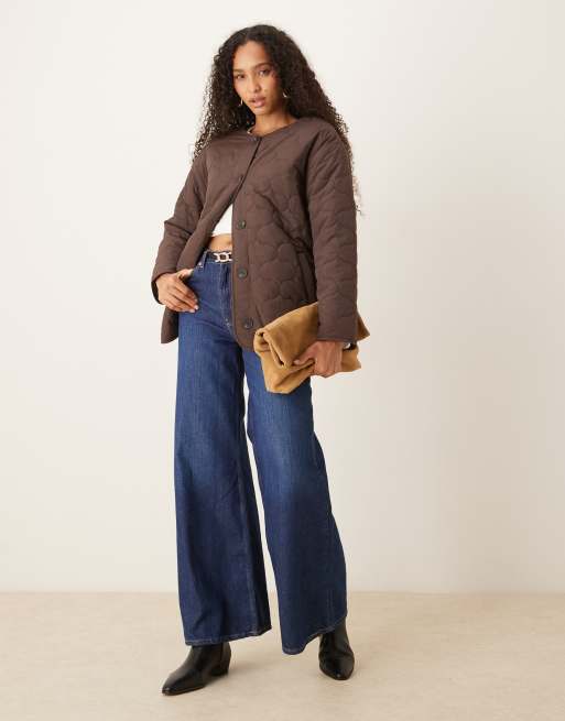 Nobody's Child reversible quilted borg jacket in chocolate brown, 3 of 4