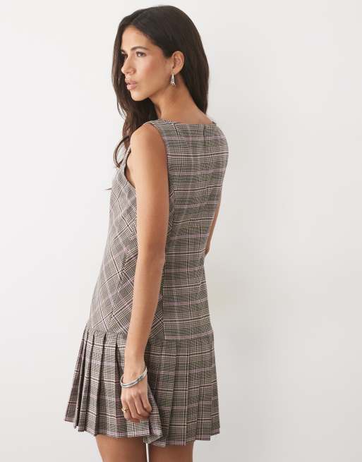 Nobody's Child - Robe chasuble courte ajustée sans manches style kilt à carreaux - Rose, 3 de 4