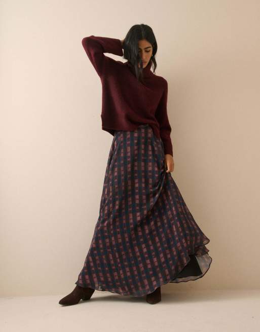 Nobody's Child Roll-neck oversized jumper in burgundy, 5 of 6