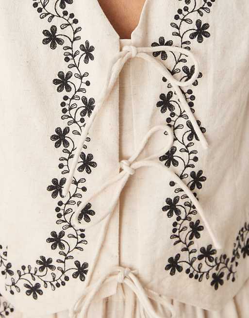 Floral Embroidered Vest White Dress Set Floral Embroidered Vest White Dress Set
