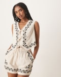 [Nobody's Child] Nobody's Child Rosie embroidered waistcoat in beige (part of a set)-Brown 14 Embro