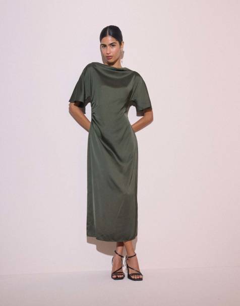 Nobody's Child Ruched satin britney midi dress in green - view 1