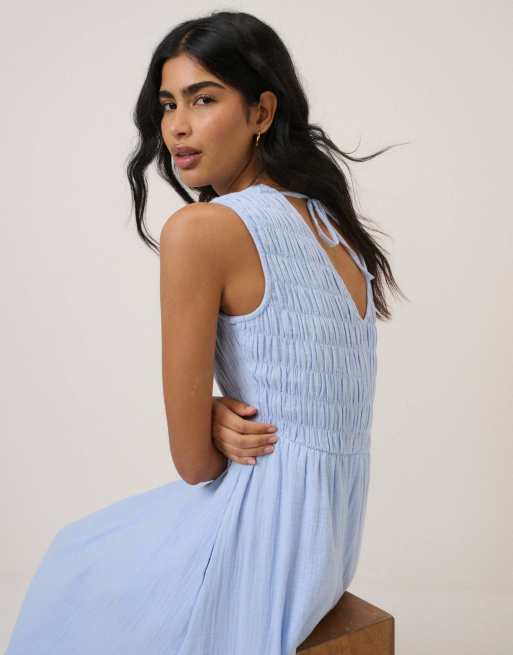 Nobody's Child Ruched sleeveless audrey midi dress in blue, 3 of 6