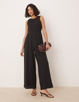 Nobody's Child - Ruht - Jumpsuit in Schwarz mit weitem Bein