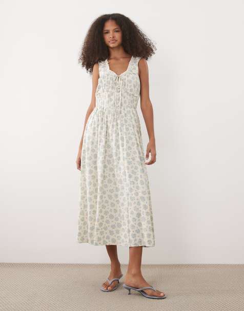 Nobody's Child Rylee viscose bodice detail sleeveless midi dress in cream floral