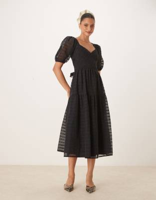 Sadie puff sleeve midi dress in black