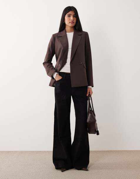 Nobody's Child – Set aus elegantem Anzug-Blazer und Zigarettenhose in Schokobraun - view 1