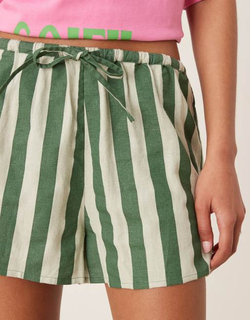 Nobody's Child Shannon linen shorts in green stripe, 3 of 5